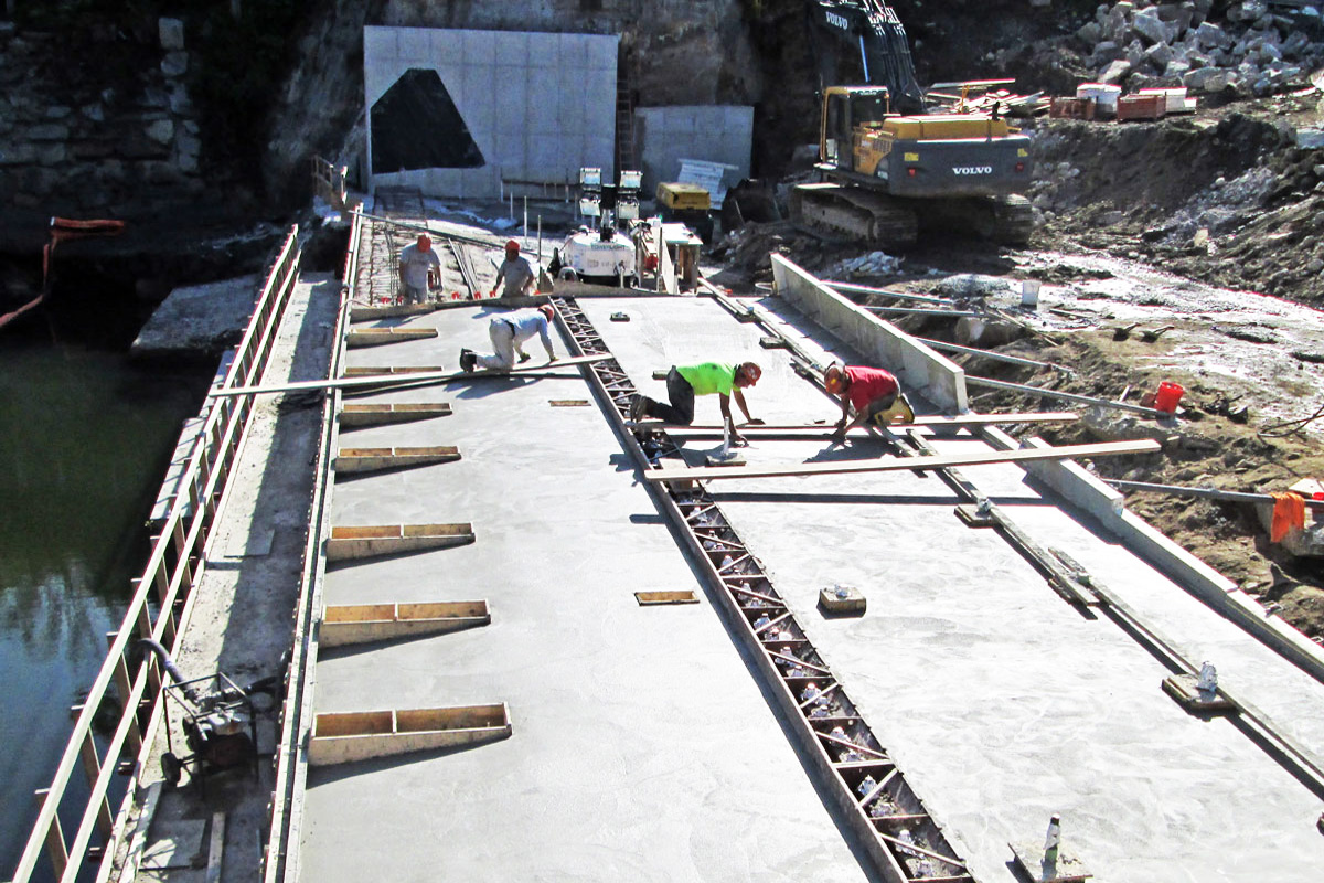 Concrete placement to support the installation of the automated crest gate
