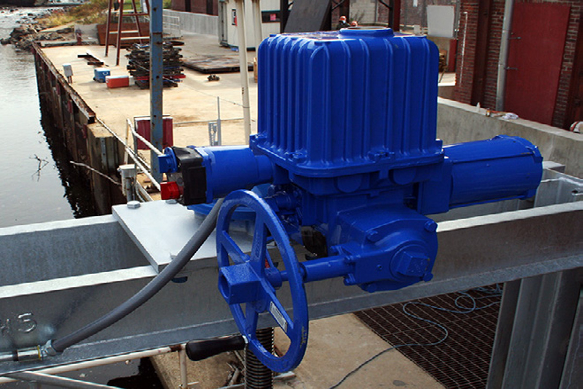 Close-up of the installed electric motor